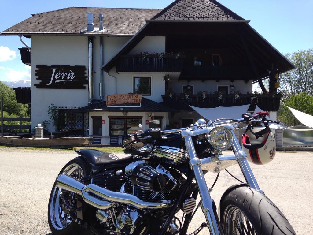 Jera Am Furtnerteich Hotel-Ristorante&Relax Mariahof Екстер'єр фото