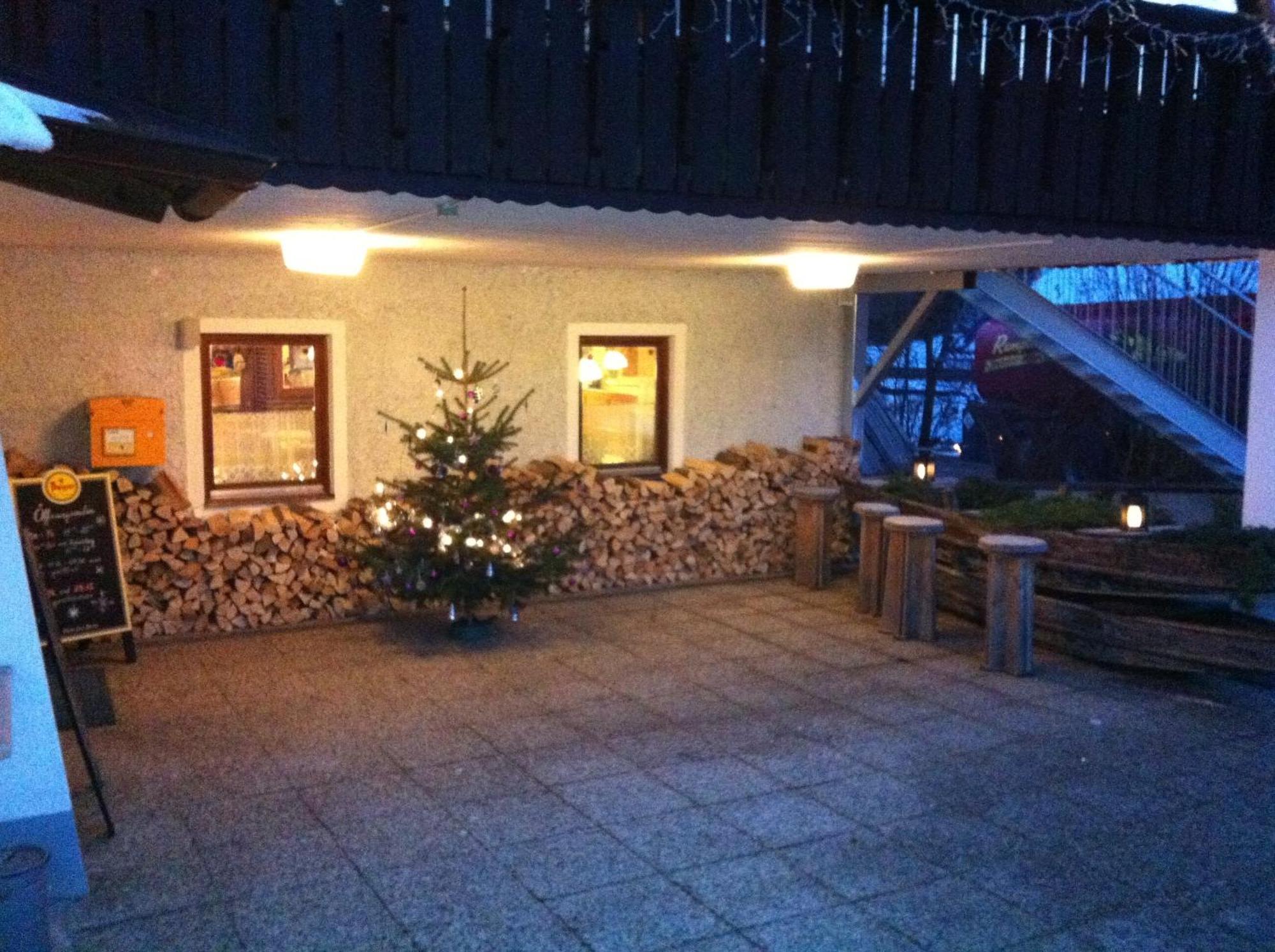Jera Am Furtnerteich Hotel-Ristorante&Relax Mariahof Екстер'єр фото